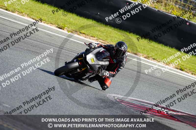 Circuito de Navarra;Spain;event digital images;motorbikes;no limits;peter wileman photography;trackday;trackday digital images